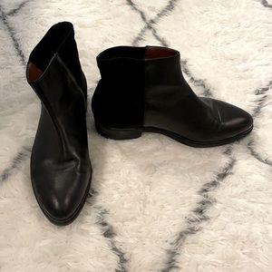 BCBG Black ankle booties